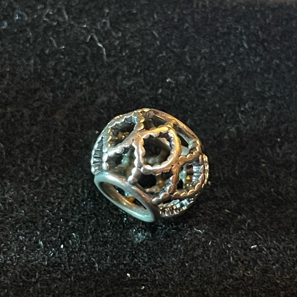 Pandora Silver Wanderlust Intricate Charm